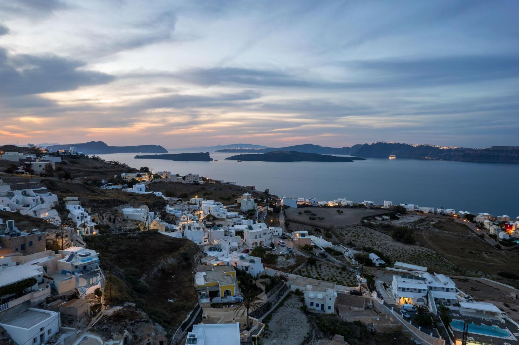Santorita Suites Akrotiri  Exterior photo